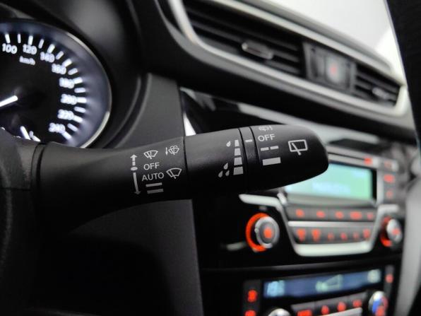 Nissan Qashqai II с пробегом 2018 года, цена 1 545 000 рублей, 140992 км, внедорожник, Автокод Объявления