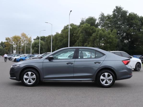 Skoda Octavia IV (A8) с пробегом 2021 года, цена 2 399 000 рублей, 22000 км, лифтбек, Автокод Объявления