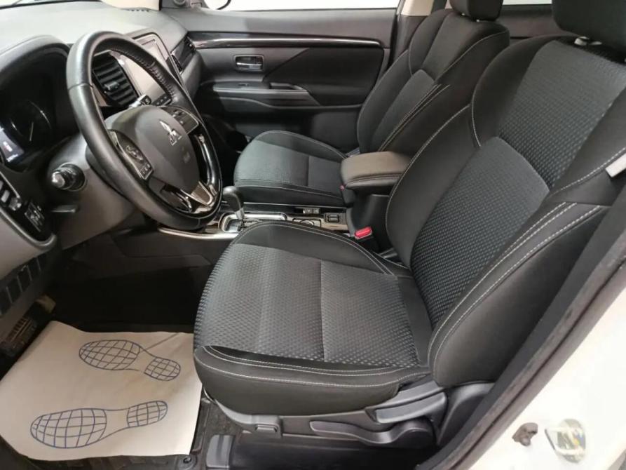Mitsubishi Outlander III Рестайлинг 3 Уфа  - изображение 13