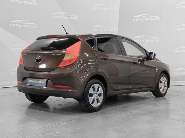 Hyundai Solaris I Рестайлинг с пробегом 2015 года, цена 850 000 рублей, 125312 км, хэтчбек, Автокод Объявления