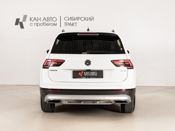Volkswagen Tiguan II с пробегом 2020 года, цена 2 806 600 рублей, 95391 км, внедорожник, Автокод Объявления