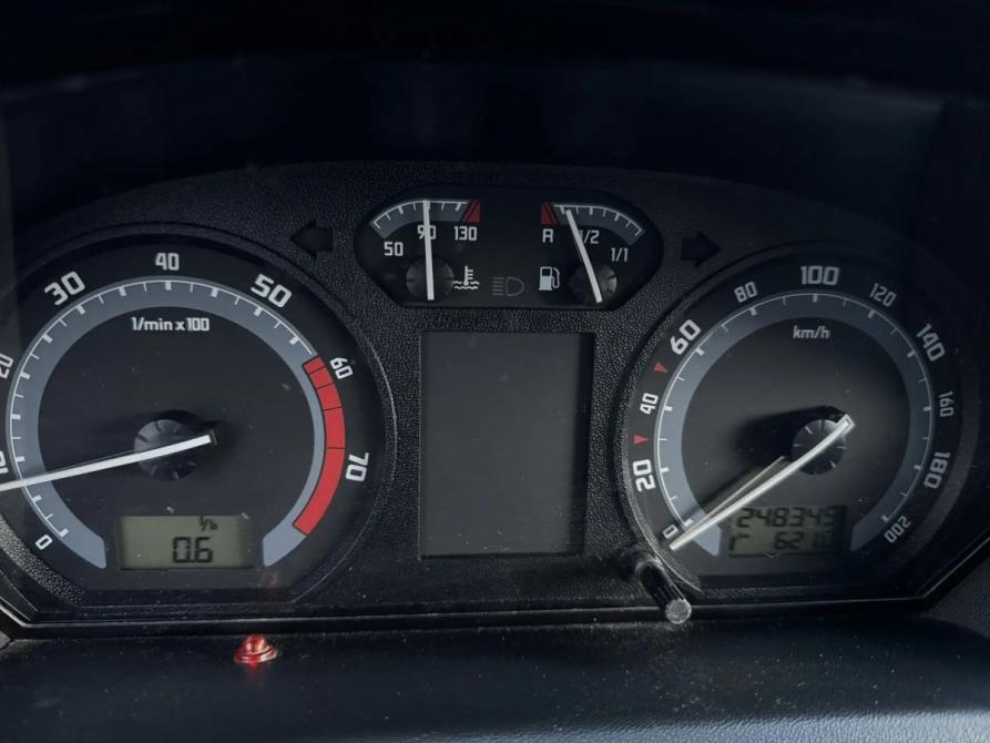 Skoda Fabia I Рестайлинг Ярославль  - изображение 13