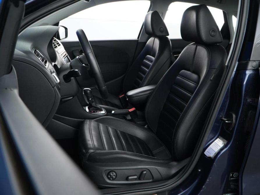 Volkswagen Polo V Москва  - изображение 10