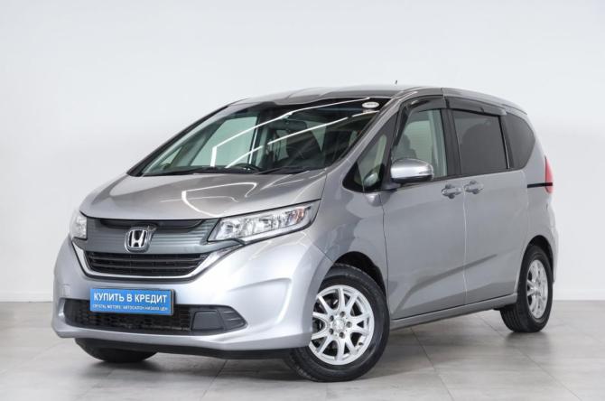 Honda Freed II с пробегом 2018 года, цена 1 649 000 рублей, 114000 км, компактвэн, Автокод Объявления