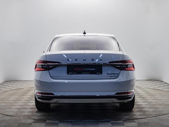 Skoda Superb III Рестайлинг с пробегом 2024 года, цена 3 475 000 рублей, 42968 км, лифтбек, Автокод Объявления