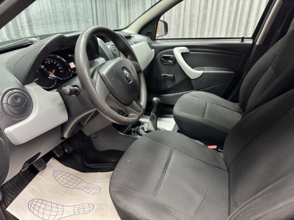 Renault Duster I Рестайлинг с пробегом 2015 года, цена 633 000 рублей, 352096 км, внедорожник, Автокод Объявления