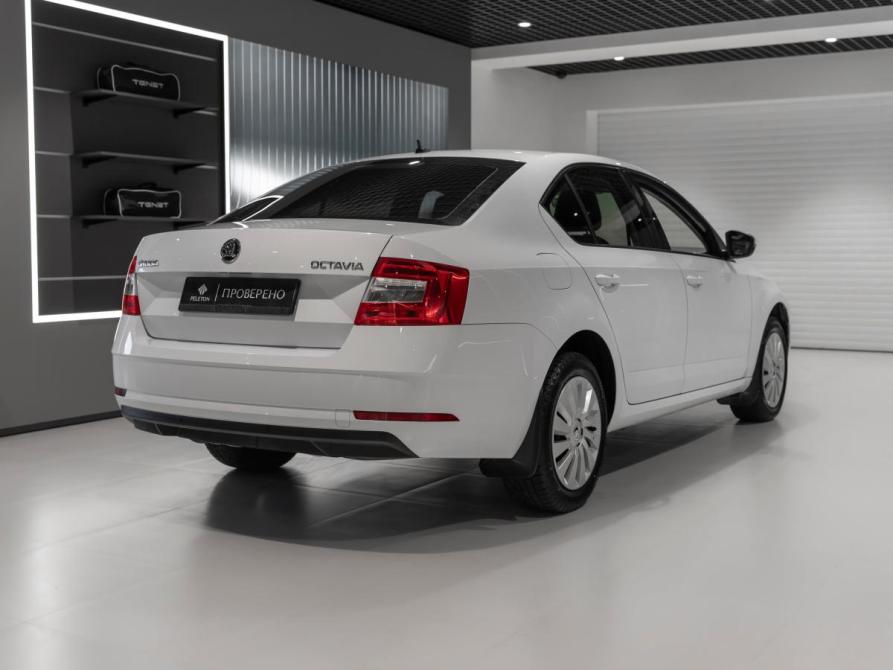 Skoda Octavia III (A7) Рестайлинг Москва  - изображение 5