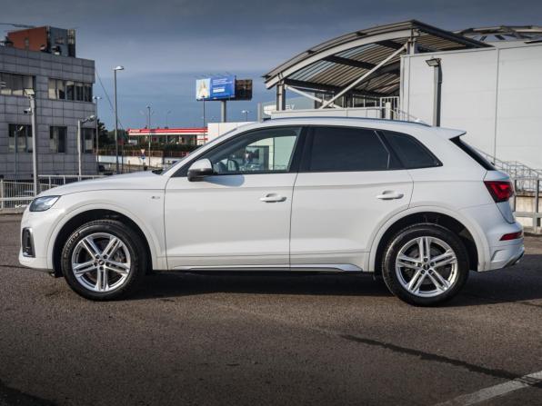 Audi Q5 II (FY) Рестайлинг с пробегом 2021 года, цена 4 549 000 рублей, 108239 км, внедорожник, Автокод Объявления