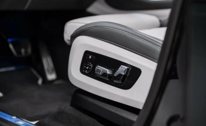 Новый BMW X5 IV (G05/G18) Рестайлинг 2025 года, цена 15 950 000 рублей, внедорожник, Автокод Объявления