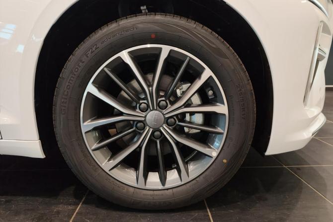 Новый Geely Preface I 2026 года, цена 3 129 990 рублей, седан, Автокод Объявления