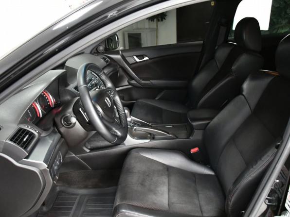 Honda Accord VIII Рестайлинг с пробегом 2011 года, цена 1 495 000 рублей, 214534 км, седан, Автокод Объявления