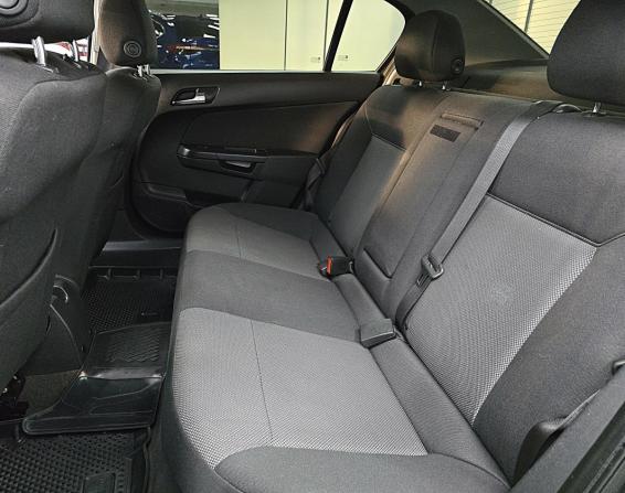Opel Astra H Рестайлинг с пробегом 2013 года, цена 849 000 рублей, 132635 км, седан, Автокод Объявления