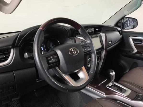 Toyota Fortuner II с пробегом 2018 года, цена 3 699 000 рублей, 86663 км, внедорожник, Автокод Объявления