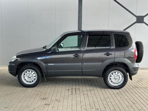 Chevrolet Niva I Рестайлинг с пробегом 2018 года, цена 777 000 рублей, 138660 км, внедорожник, Автокод Объявления