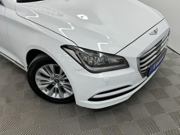 Hyundai Genesis II с пробегом 2015 года, цена 1 861 000 рублей, 122102 км, седан, Автокод Объявления