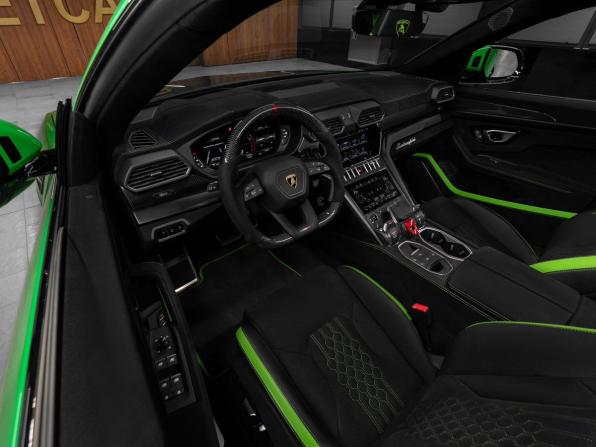 Lamborghini Urus I Рестайлинг с пробегом 2023 года, цена 33 500 000 рублей, 10355 км, внедорожник, Автокод Объявления