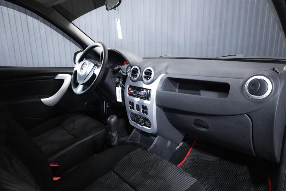 Renault Logan I Рестайлинг Тюмень  - изображение 18