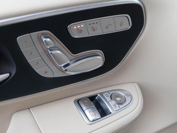 Mercedes-Benz V-Класс III (W447) Рестайлинг с пробегом 2024 года, цена 9 598 999 рублей, 12416 км, минивэн, Автокод Объявления
