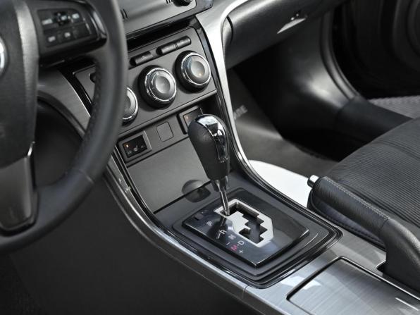 Mazda 6 II (GH) Рестайлинг с пробегом 2012 года, цена 1 049 000 рублей, 105000 км, седан, Автокод Объявления