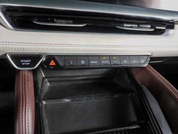Geely Monjaro I с пробегом 2024 года, цена 3 429 000 рублей, 33813 км, внедорожник, Автокод Объявления