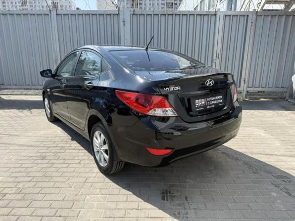 Hyundai Solaris I с пробегом 2012 года, цена 699 000 рублей, 155585 км, седан, Автокод Объявления