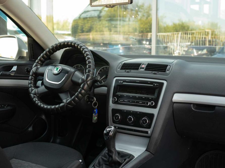 Skoda Octavia II (A5) Рестайлинг Новосибирск  - изображение 10