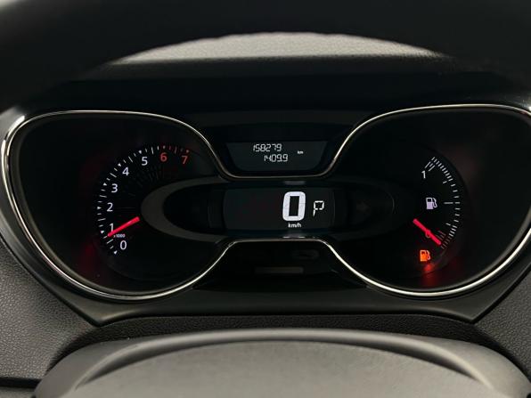 Renault Kaptur I с пробегом 2019 года, цена 1 399 000 рублей, 157950 км, внедорожник, Автокод Объявления