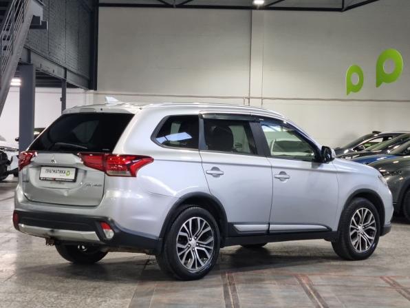 Mitsubishi Outlander III Рестайлинг 2 с пробегом 2017 года, цена 1 429 000 рублей, 152700 км, внедорожник, Автокод Объявления