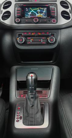 Volkswagen Tiguan I Рестайлинг с пробегом 2013 года, цена 989 000 рублей, 221852 км, внедорожник, Автокод Объявления
