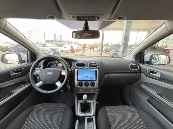 Ford Focus II Рестайлинг с пробегом 2011 года, цена 549 000 рублей, 251789 км, седан, Автокод Объявления