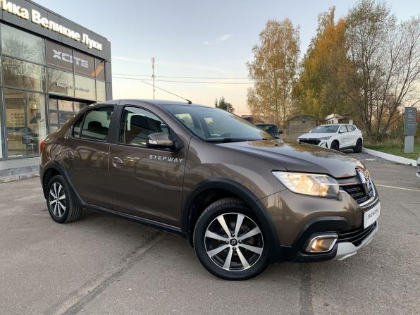 Renault Logan II Рестайлинг с пробегом 2020 года, цена 1 320 000 рублей, 89368 км, седан, Автокод Объявления