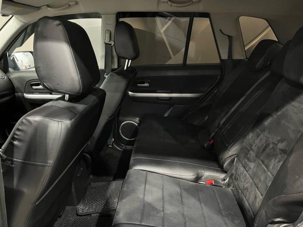 Suzuki Grand Vitara II Рестайлинг с пробегом 2010 года, цена 1 075 000 рублей, 125000 км, внедорожник, Автокод Объявления
