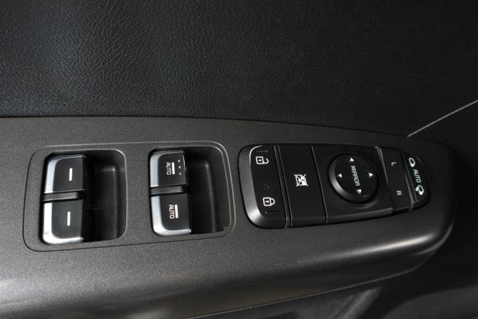 Kia Sportage IV с пробегом 2017 года, цена 1 759 000 рублей, 183412 км, внедорожник, Автокод Объявления