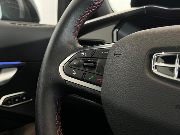 Geely Tugella I Рестайлинг с пробегом 2024 года, цена 3 100 000 рублей, 42065 км, внедорожник, Автокод Объявления
