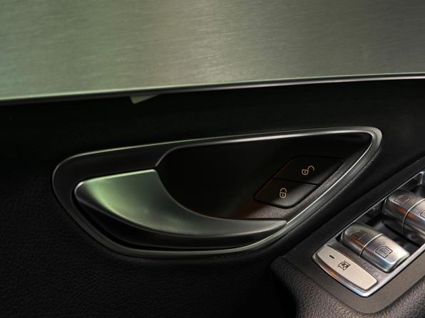 Mercedes-Benz C-Класс IV (W205) Рестайлинг с пробегом 2020 года, цена 2 200 000 рублей, 182068 км, универсал, Автокод Объявления