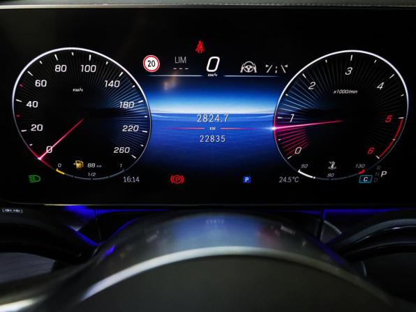 Mercedes-Benz V-Класс III (W447) Рестайлинг с пробегом 2025 года, цена 12 998 000 рублей, 21934 км, минивэн, Автокод Объявления