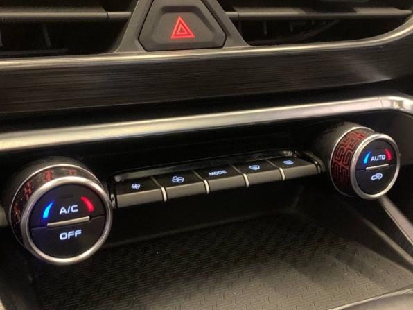 Geely Tugella I Рестайлинг с пробегом 2023 года, цена 2 400 500 рублей, 162339 км, внедорожник, Автокод Объявления