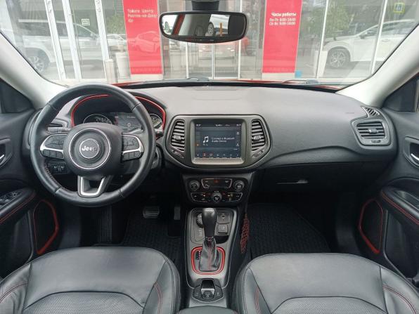 Jeep Compass II с пробегом 2017 года, цена 1 950 000 рублей, 122610 км, внедорожник, Автокод Объявления