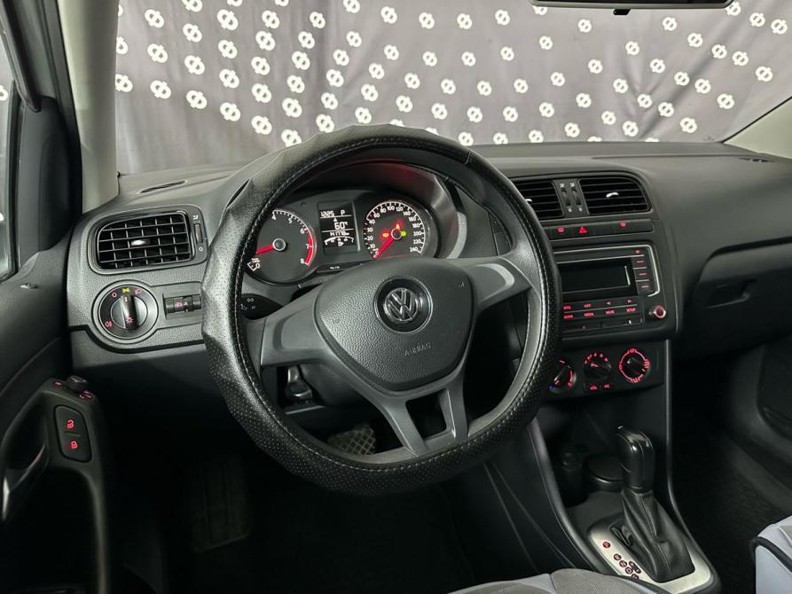 Volkswagen Polo V Рестайлинг Новосибирск  - изображение 20