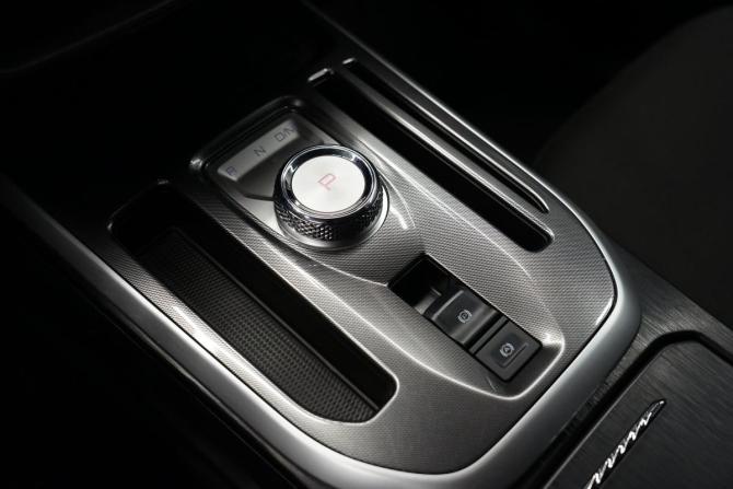 Haval Jolion I Рестайлинг с пробегом 2025 года, цена 1 999 000 рублей, 31576 км, внедорожник, Автокод Объявления