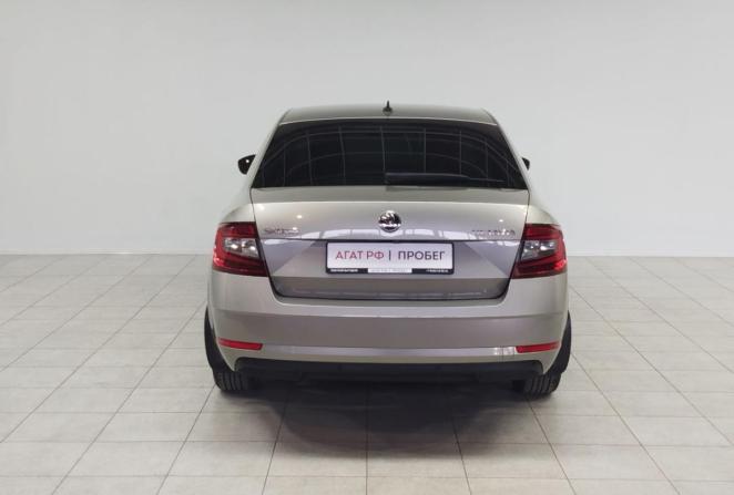 Skoda Octavia III (A7) Рестайлинг с пробегом 2020 года, цена 2 130 000 рублей, 137005 км, лифтбек, Автокод Объявления