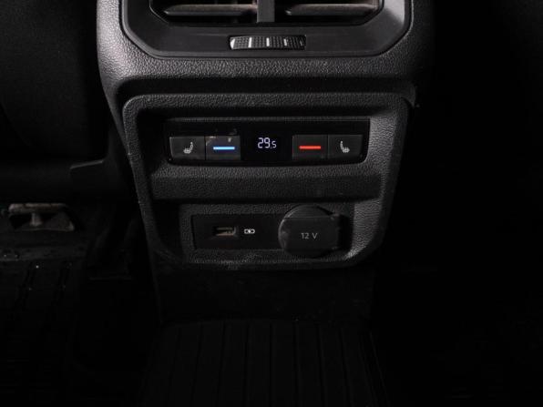 Volkswagen Tiguan II с пробегом 2018 года, цена 2 695 000 рублей, 150248 км, внедорожник, Автокод Объявления