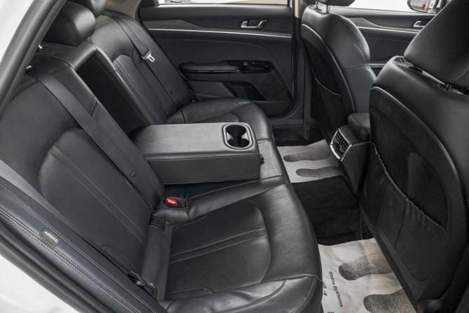 Kia K5 III с пробегом 2021 года, цена 2 399 000 рублей, 114000 км, седан, Автокод Объявления