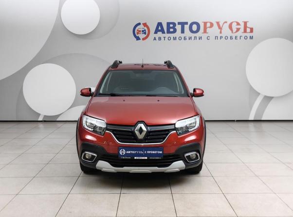 Renault Sandero II Рестайлинг с пробегом 2022 года, цена 1 435 000 рублей, 46398 км, хэтчбек, Автокод Объявления