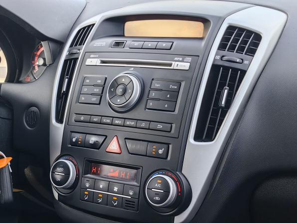 Kia Ceed I Рестайлинг с пробегом 2011 года, цена 629 000 рублей, 166700 км, хэтчбек, Автокод Объявления