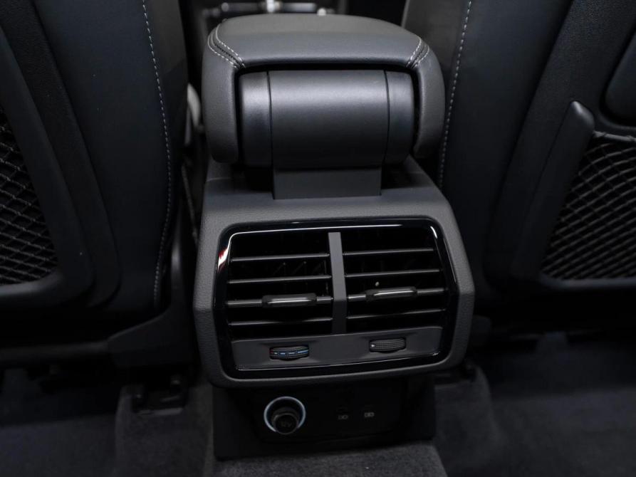 Audi Q3 II (F3) Москва  - изображение 14