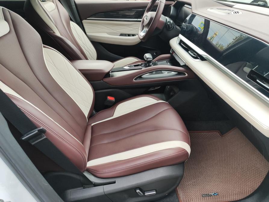 Geely Monjaro I Москва  - изображение 9