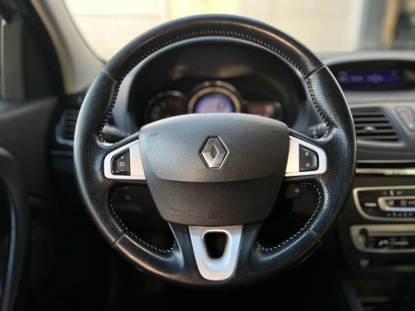 Renault Megane III Рестайлинг с пробегом 2013 года, цена 670 000 рублей, 204436 км, хэтчбек, Автокод Объявления