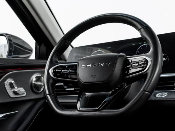 Chery Arrizo 8 с пробегом 2023 года, цена 2 350 000 рублей, 36491 км, седан, Автокод Объявления