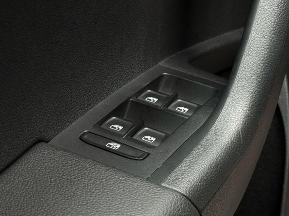 Skoda Octavia III (A7) Рестайлинг с пробегом 2017 года, цена 2 049 000 рублей, 88118 км, лифтбек, Автокод Объявления